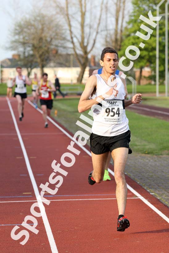 North Eastern 10000 metres Championships, Monkton Stadium, Jarrow. Photo: David T. Hewitson/Sports for All Pics